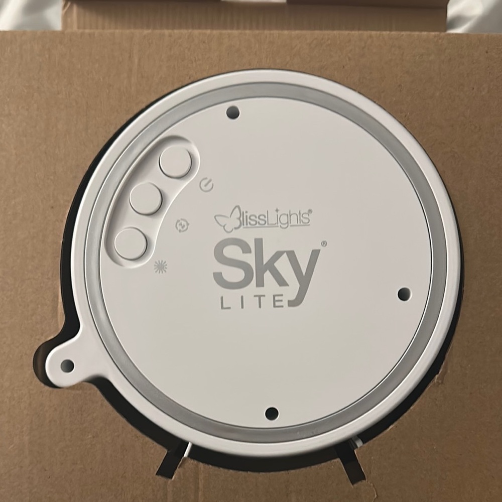 Starry Night Indoor Projector - Picture 2 of 2